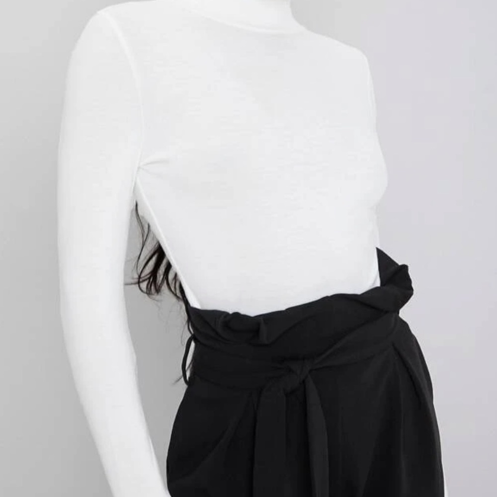 White mock neck long sleeve shirt
